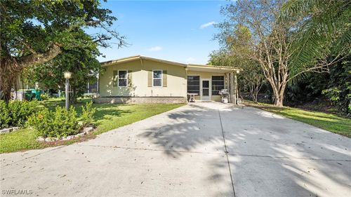 101 Sugar Loaf Ln, NAPLES, FL, 34114-8430 | Card Image