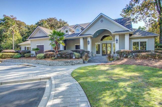 Peninsula Clubhouse | Image 30