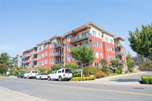 307-300 Belmont Rd, Colwood, BC, V9C1B1 | Card Image