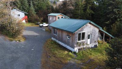 623,627,631 Ridge Road, Home with 0 bedrooms, 0 bathrooms and null parking in Yakutat AK | Image 2