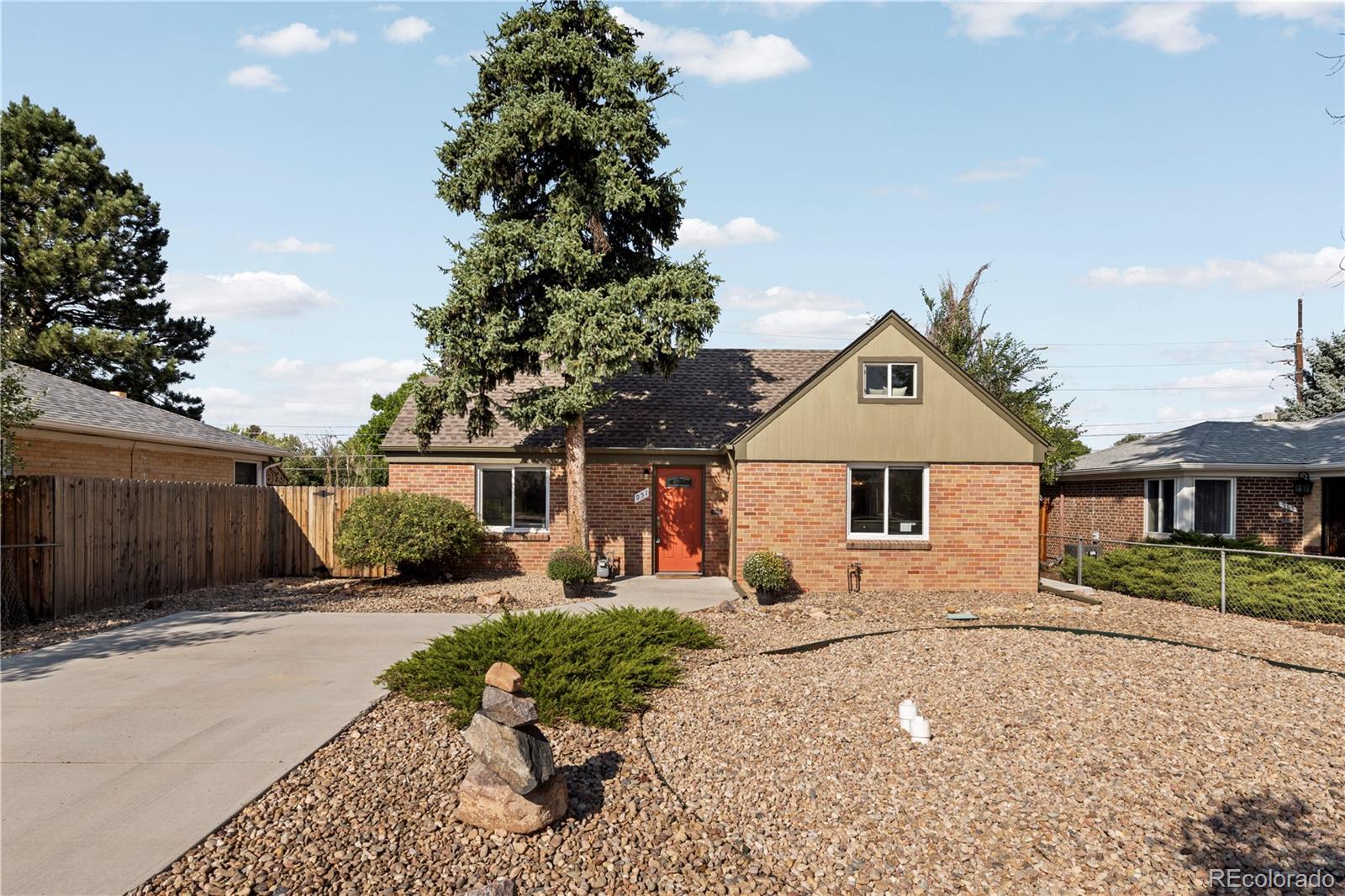 Quebec St, Denver, CO 80220