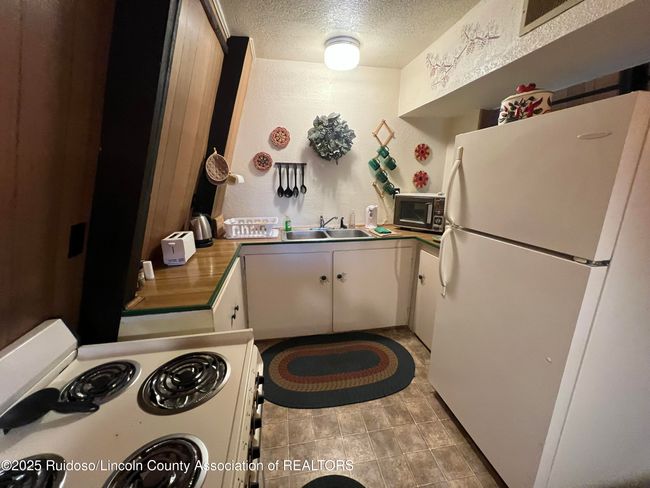 204 Swallow Dr, House other with 2 bedrooms, 2 bathrooms and null parking in Ruidoso NM | Image 11