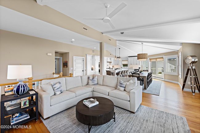 27 17 Th St, House other with 5 bedrooms, 5 bathrooms and null parking in Surf City NJ | Image 12
