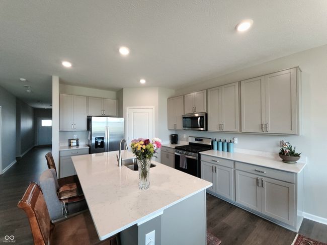 7808 Grande Oaks Dr, House other with 4 bedrooms, 3 bathrooms and null parking in Plainfield IN | Image 4