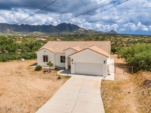 79 Sabio Ct, Rio Rico, AZ, 85648-7209 | Card Image