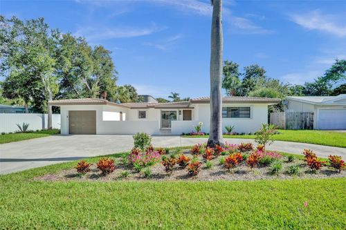 2111 Ne 35th St, Lighthouse Point, FL, 33064-7531 | Card Image