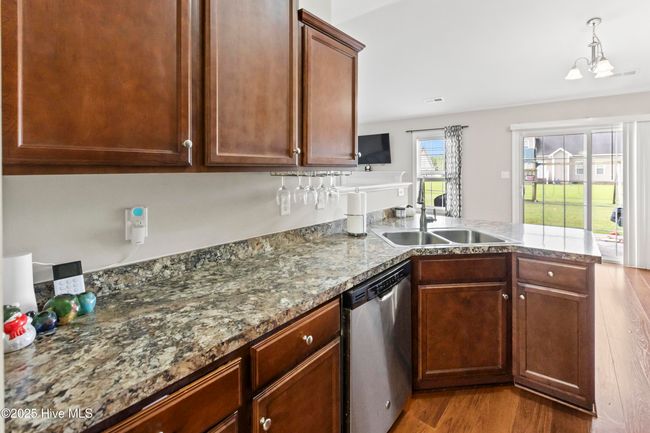 448 Barrel Dr, House other with 3 bedrooms, 2 bathrooms and 2 parking in Winterville NC | Image 18