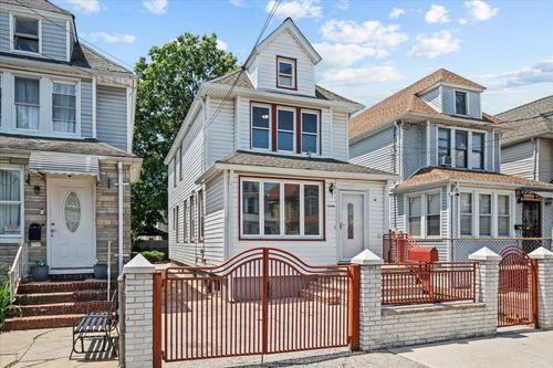 11148 128th St, South Ozone Park, NY, 11420-1613 | Card Image