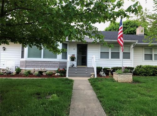 601 E Washington Street, Hoopeston, IL, 60942 | Card Image