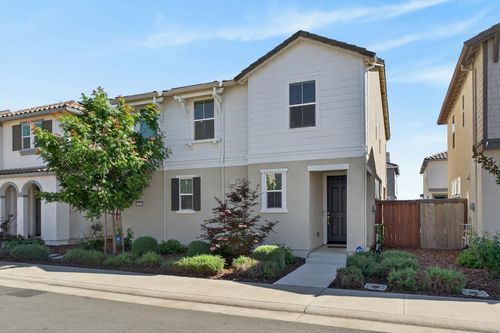 8226 Ocho Way, Elk Grove, CA, 95757-6011 | Card Image