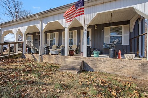 1075 Coker Ford Rd, Portland, TN, 37148-4412 | Card Image