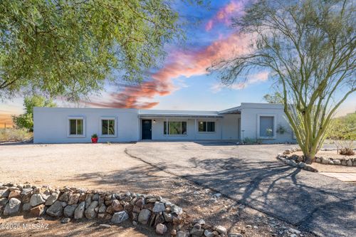 4760 N Paseo De Los Rancheros, Tucson, AZ, 85745-9736 | Card Image
