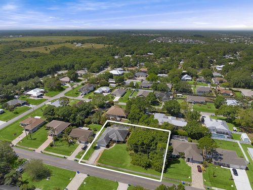 1673 Laconia Street, Sebastian, FL, 32958 | Card Image