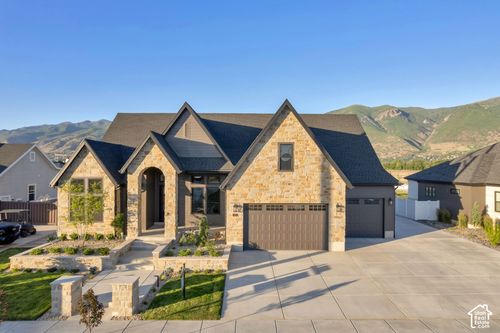 126-196 W Summerhill Ln, Centerville, UT, 84014-3451 | Card Image