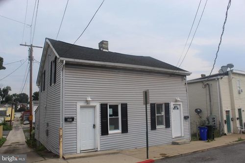 245 Winter St, HAGERSTOWN, MD, 21740-4657 | Card Image