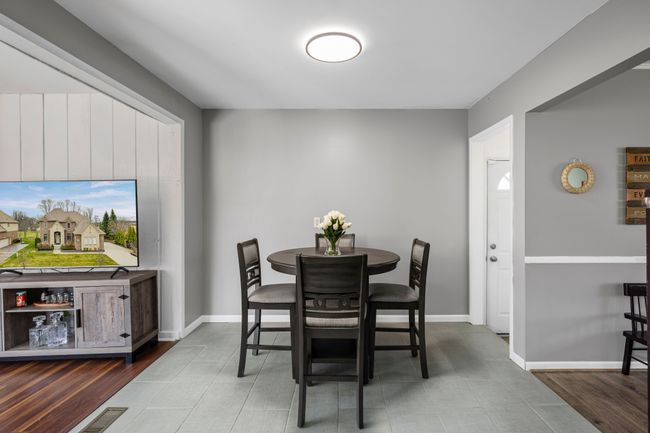 Breakfast nook | Image 8