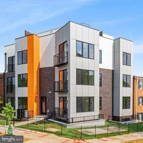 apt-1-2001 I St Ne, WASHINGTON, DC, 20002-8498 | Card Image