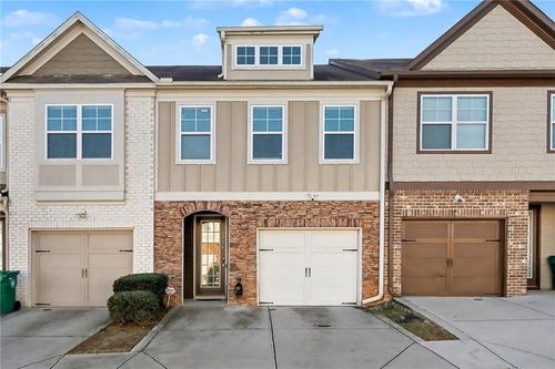 2714 Avanti Way, Decatur, GA, 30035-4191 | Card Image