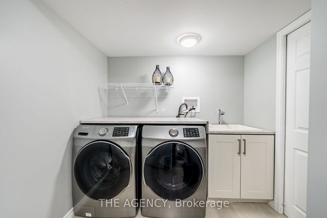 71 Tunney Pl, House other with 3 bedrooms, 4 bathrooms and 2 parking in Whitby ON | Image 34
