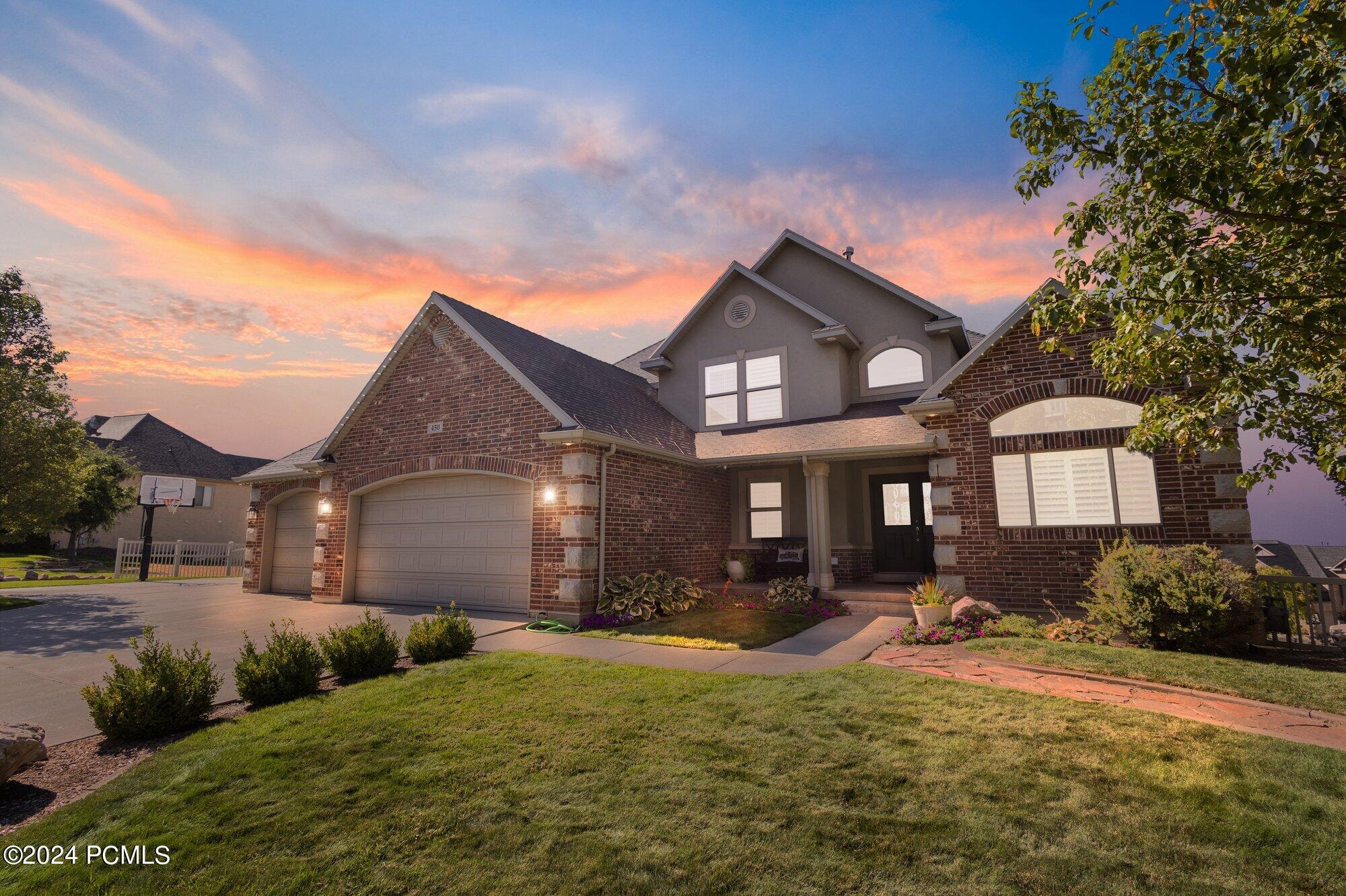Lofty Ln, North Salt Lake, UT 84054