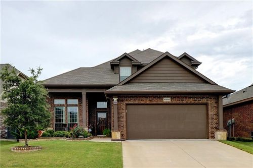 13212 Larks View Pt, Fort Worth, TX, 76244-1820 | Card Image