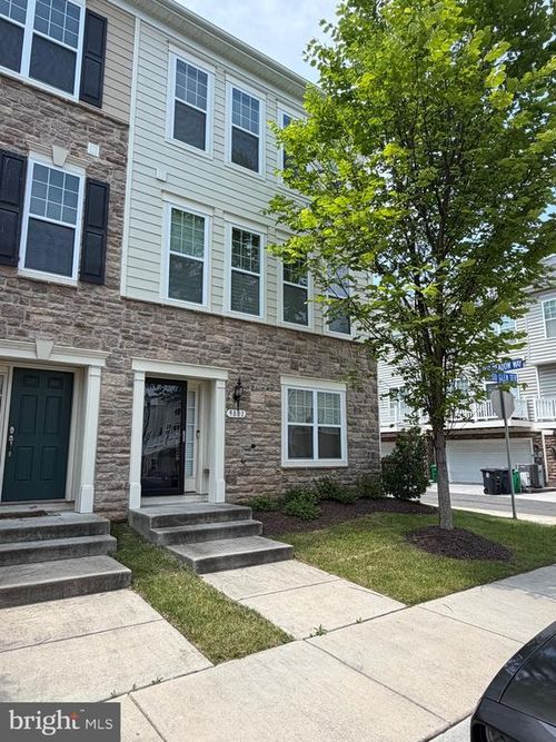 9801 Wood Glen Ter, LANHAM, MD, 20706-3440 | Card Image