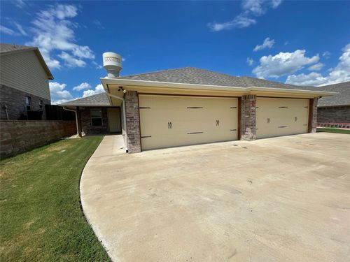 3133 Weave Ct, Granbury, TX, 76049-1282 | Card Image