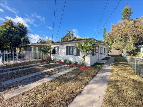 6322 Ne 1st Pl, Miami, FL, 33138-5906 | Card Image