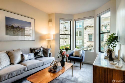 403-824 Hyde St, San Francisco, CA, 94109-5988 | Card Image