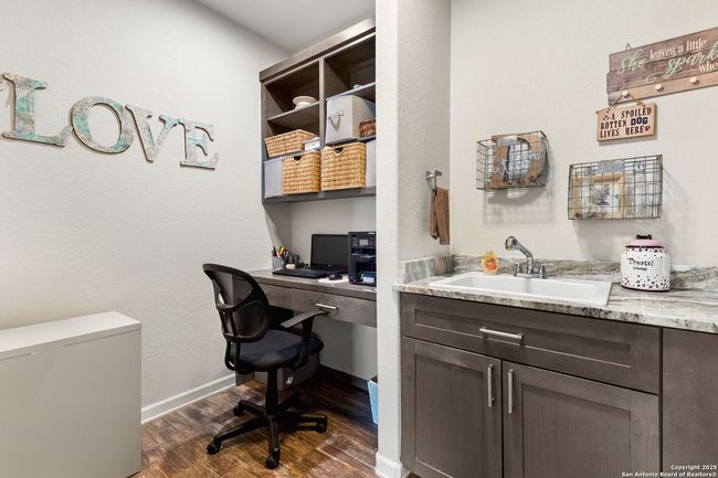 494 Flash Cir, Home with 4 bedrooms, 4 bathrooms and null parking in Luling TX | Image 13