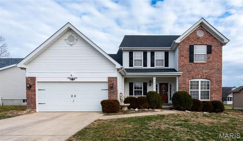 1745 Lake Meade Dr, Pacific, MO, 63069-3648 | Card Image