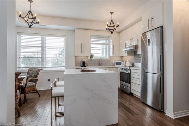 51 - 70 Plains Rd W, Townhouse with 2 bedrooms, 2 bathrooms and 1 parking in Burlington ON | Image 6