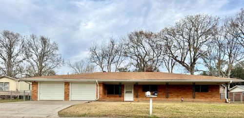 301 Lagonda Rd, Morgan City, LA, 70380-5733 | Card Image