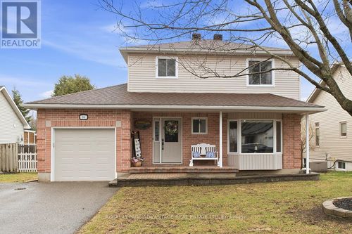 14 Treelawn Blvd, Perth, ON, K7H3L9 | Card Image