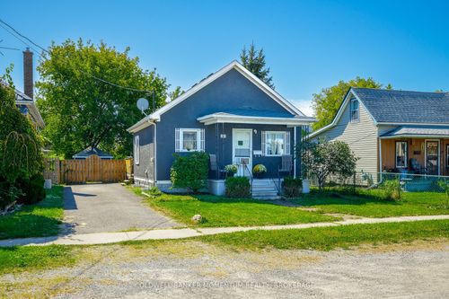 347 Bell St, Port Colborne, ON, L3K1J7 | Card Image