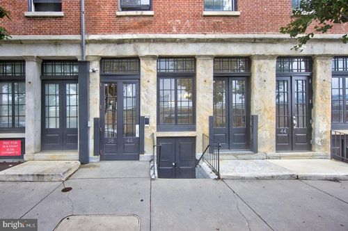 apt-1e-38 N Front St, PHILADELPHIA, PA, 19106-2250 | Card Image