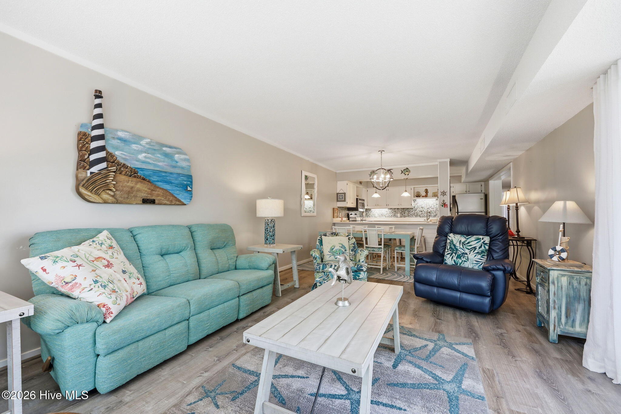Residential in Pine Knoll Shores 5