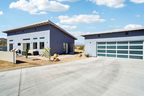 6792 San Angelo Ave, Joshua Tree, CA, 92252 | Card Image