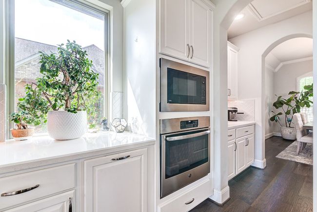613 E Fork, House other with 4 bedrooms, 3 bathrooms and 5 parking in Webster TX | Image 12