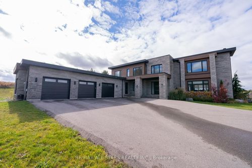 15682 Highway 48 N/A, Whitchurch Stouffville, ON, L4A7X4 | Card Image