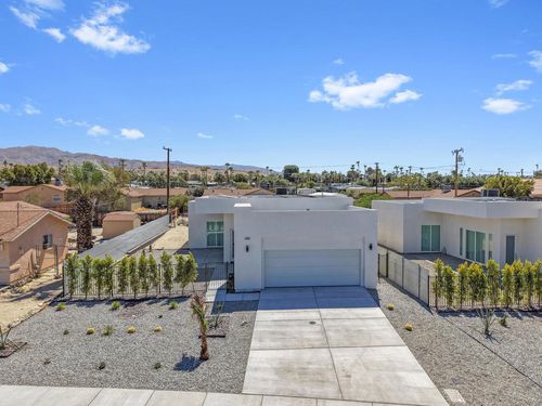 15464 Avenida Rambla, Desert Hot Springs, CA, 92240-7098 | Card Image