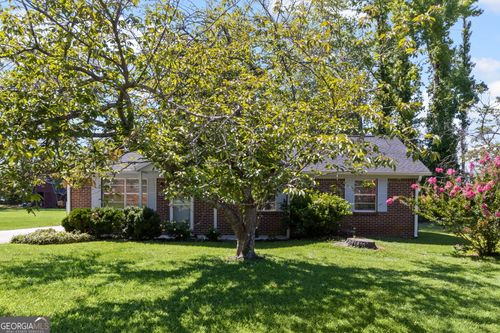 6 Windsong Dr, Newnan, GA, 30265-1104 | Card Image