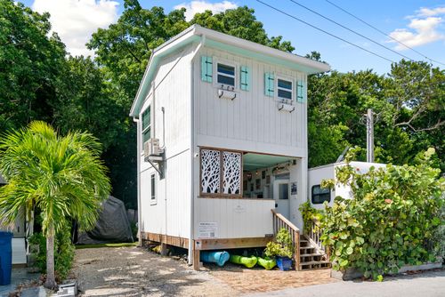 121-325 Calusa St, Key Largo, FL, 33037-2641 | Card Image