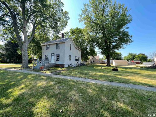 114 E Grande Ave, Rio, IL, 61472-5003 | Card Image