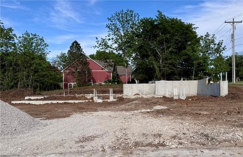 8675 Eagle Creek Drive, De Soto, KS, 66018 | Card Image