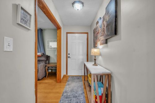 112 Southland Ct, Boiling Springs, SC, 29316-9662 | Card Image