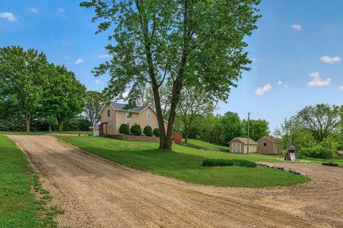 109 Lydia Road, Jordan, MN, 55352 | Card Image