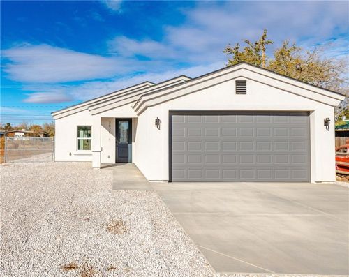 2875 E John L Ave, Kingman, AZ, 86409-2017 | Card Image