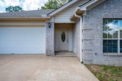 10586 Stoneridge Court, House other with 3 bedrooms, 2 bathrooms and null parking in Sherwood AR | Image 2