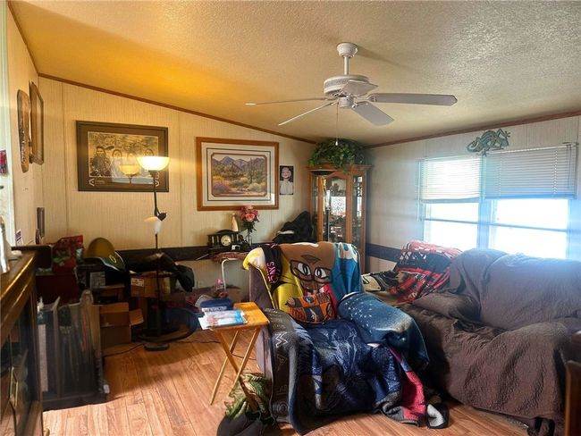 Living Room | Image 7